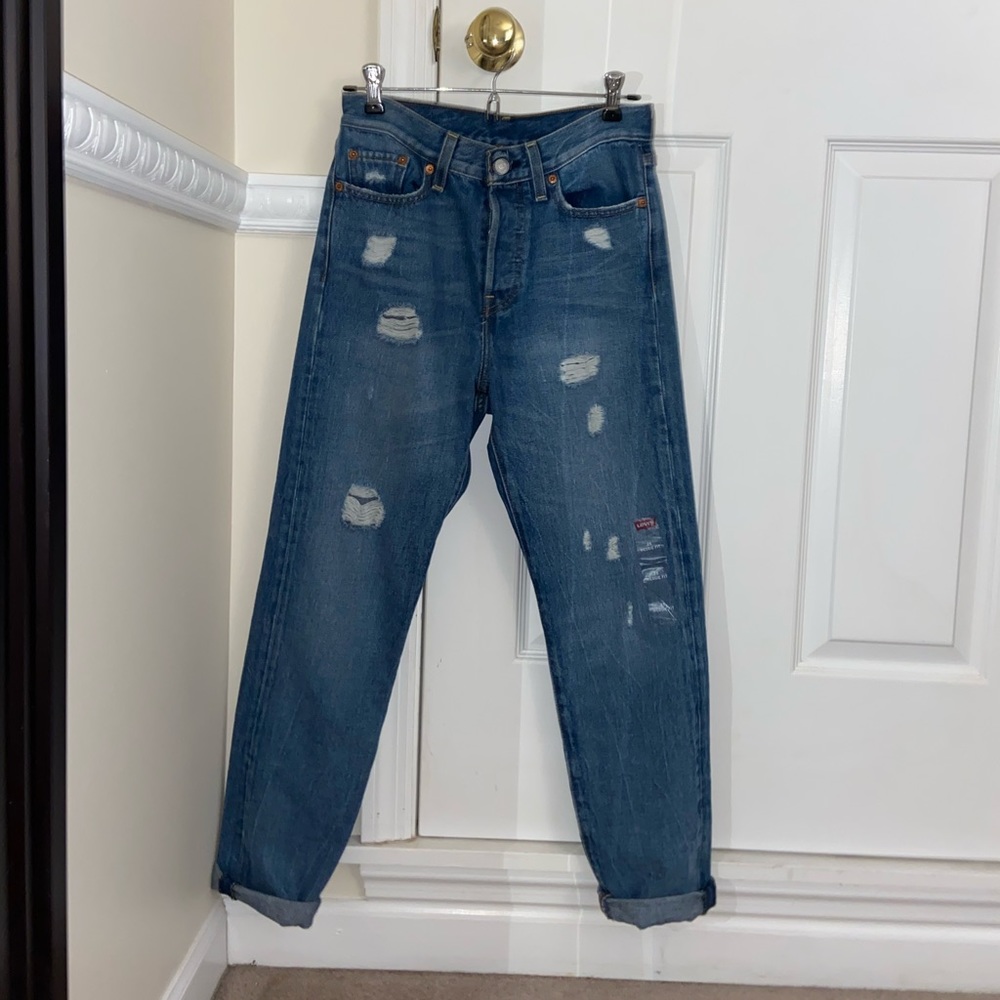 Levi’s wedgie fit jeans